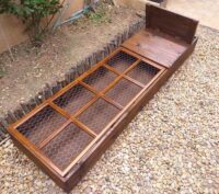 handmade rabbit cages in Montpellier, France