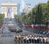 14 July military parade on the Champs-Elysées - natif creatif